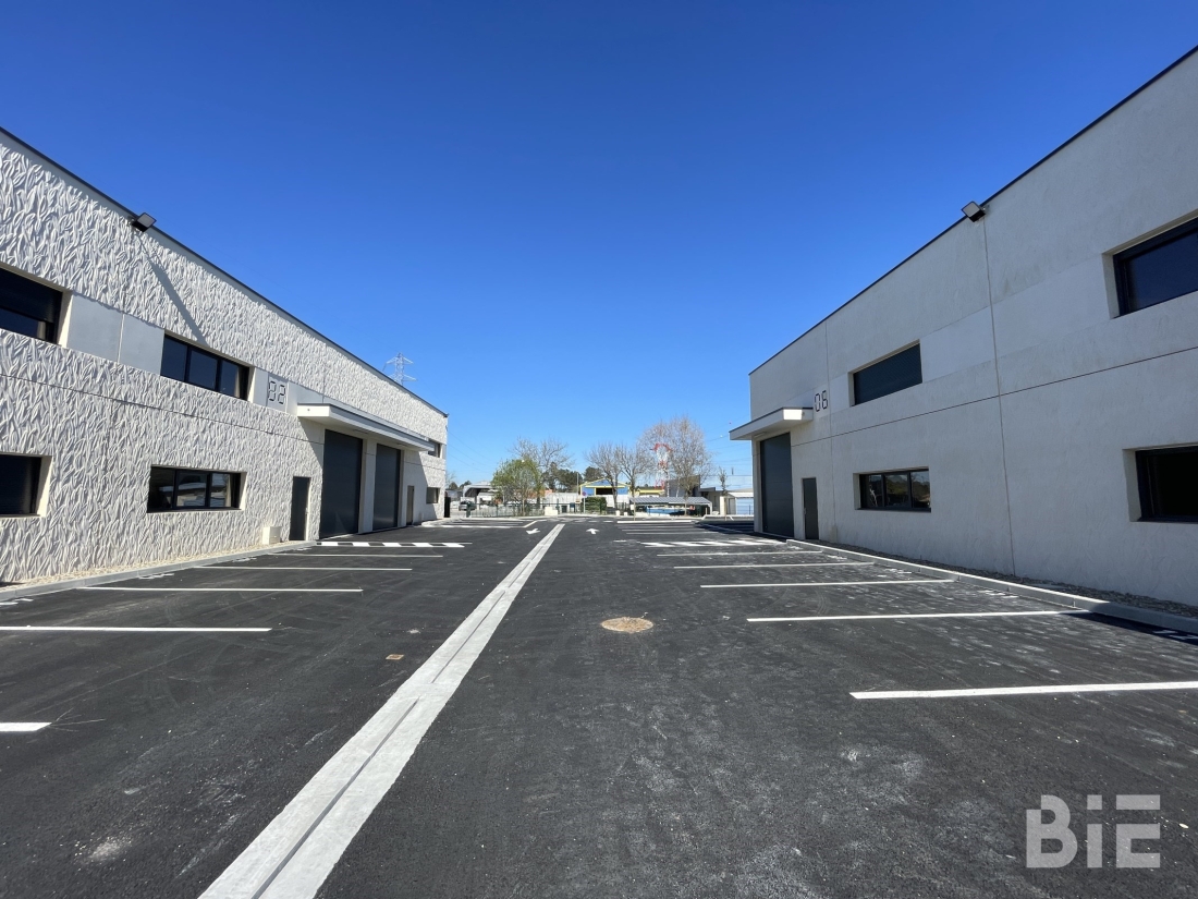 Photo 3 – Location entrepôts / activités	MIOS (33380)