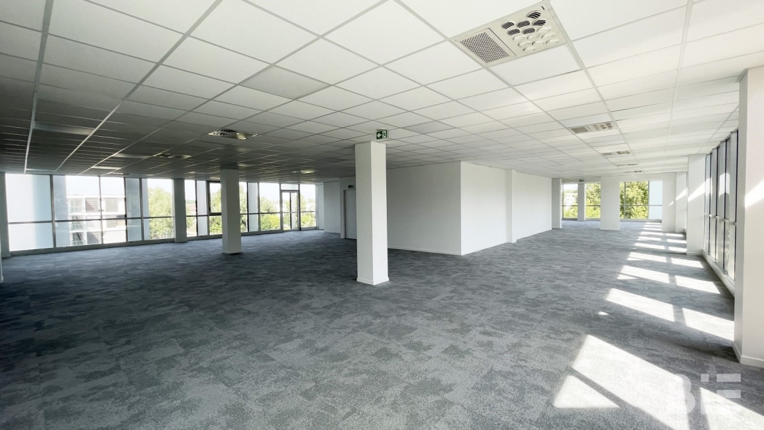 Photo 5 – Location bureaux	BRUGES (33520)