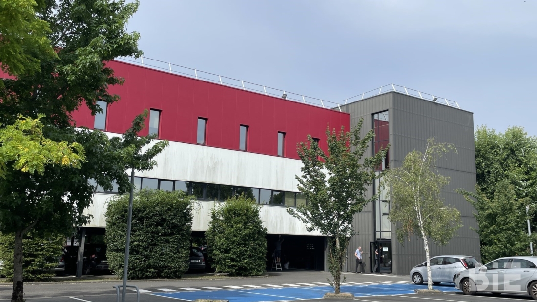 Photo 1 – Location bureaux	MERIGNAC (33700)