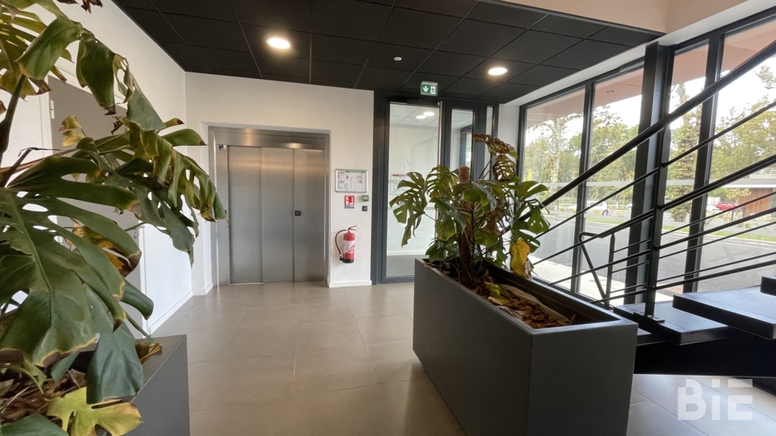 Photo 3 – Location bureaux	MERIGNAC (33700)
