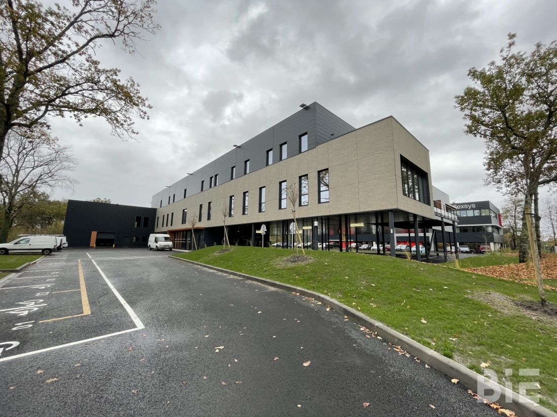 Photo 2 – Location bureaux	MERIGNAC (33700)