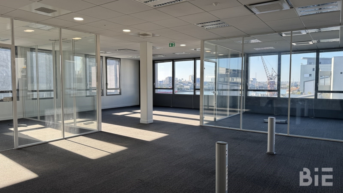 Photo 7 – Location bureaux	BORDEAUX (33300)