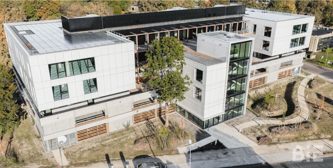 Photo 2 – Location bureaux	PESSAC (33600)