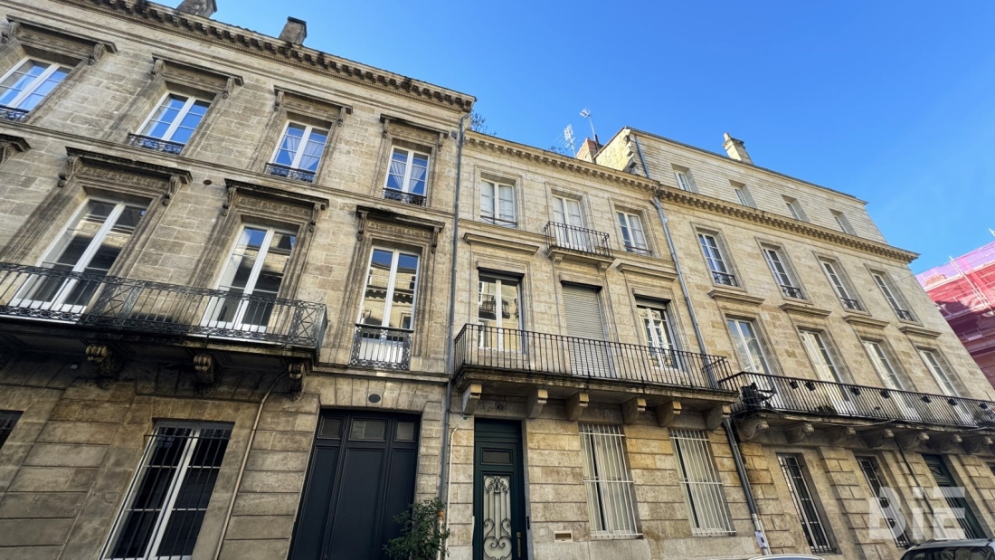 Photo 1 – Location bureaux	BORDEAUX (33000)