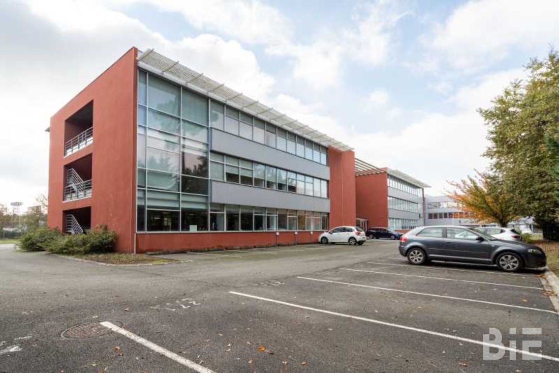 Photo 3 – Location bureaux	CANEJAN (33610)