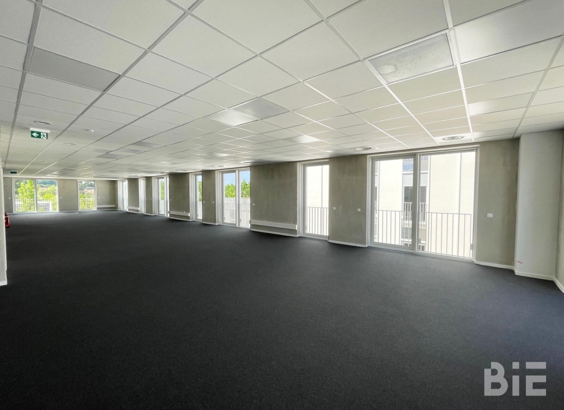 Photo 7 – Vente bureaux	BRUGES (33520)
