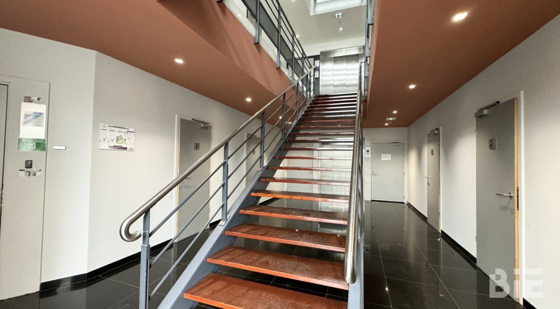 Photo 6 – Location bureaux	VILLENAVE D'ORNON (33140)