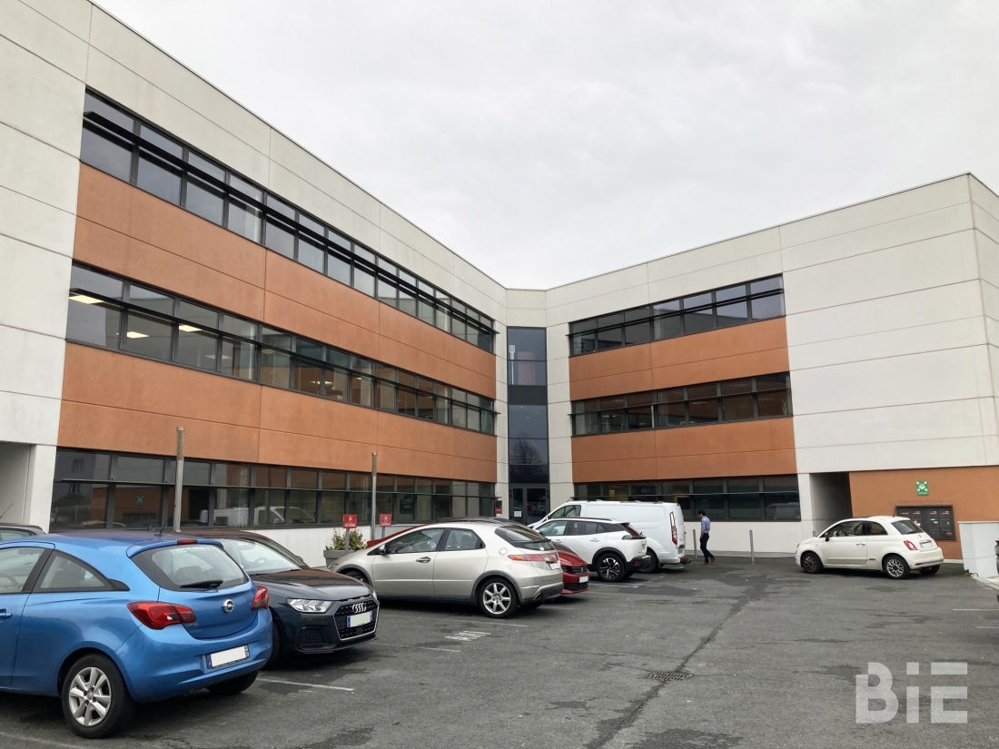 Photo 7 – Location bureaux	VILLENAVE D'ORNON (33140)