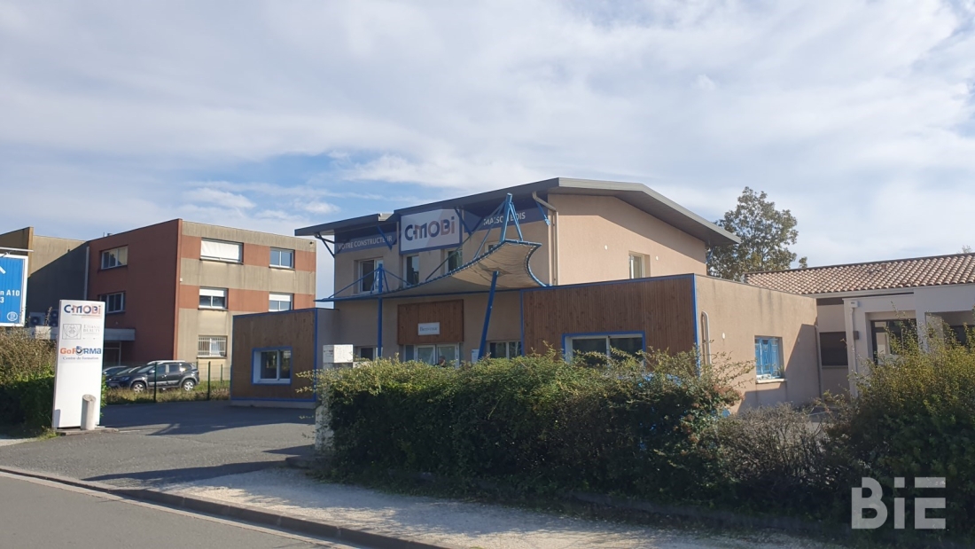 Photo 1 – Location bureaux	FLOIRAC (33270)