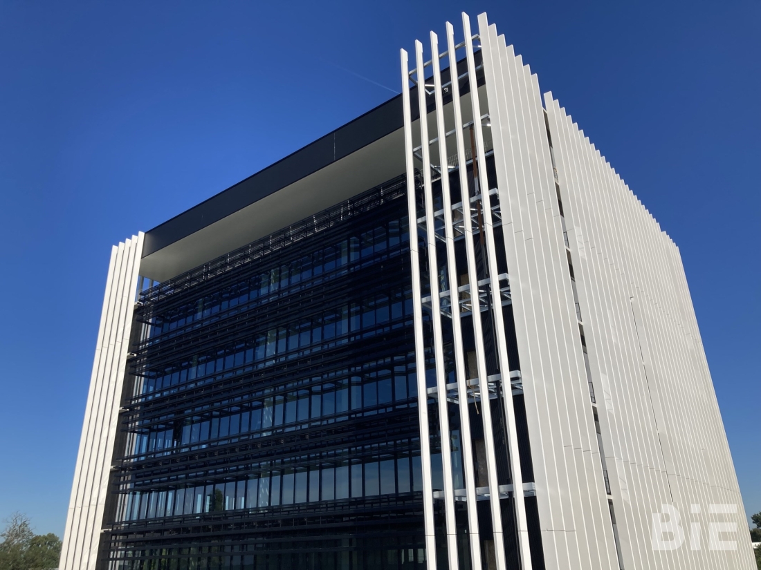 Photo 1 – Location bureaux	MERIGNAC (33700)