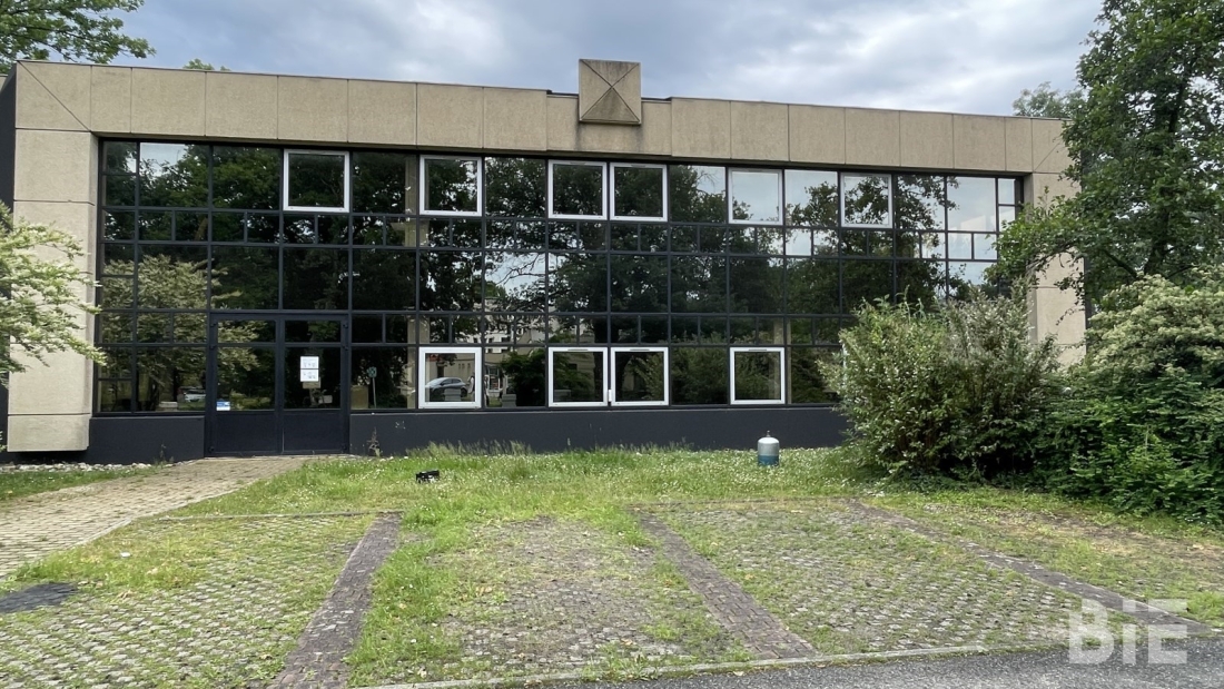 Photo 2 – Location bureaux	PESSAC (33600)