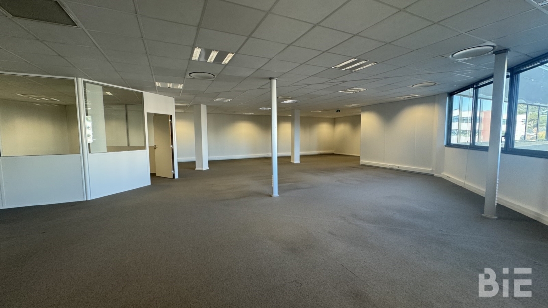 Photo 4 – Location bureaux	PESSAC (33600)
