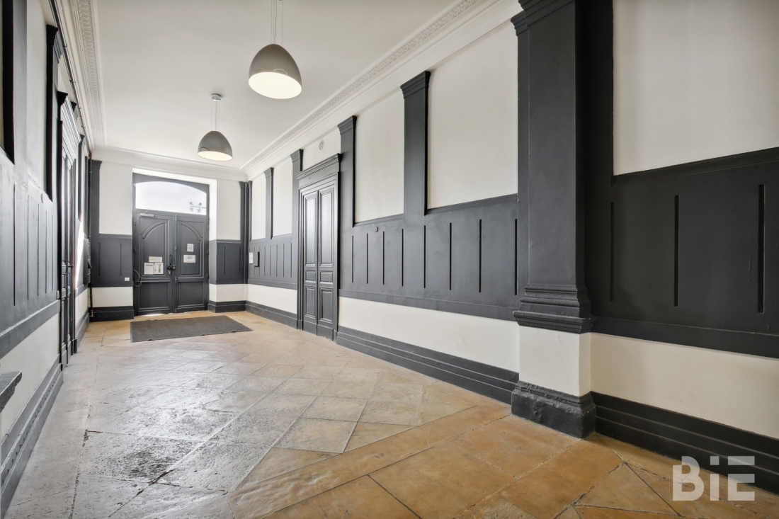 Photo 2 – Location bureaux	BORDEAUX (33000)