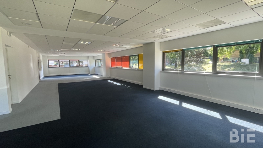 Photo 2 – Location bureaux	MERIGNAC (33700)