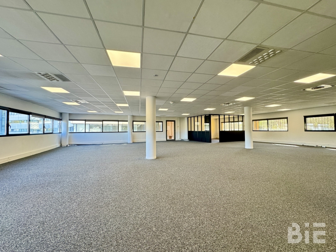 Photo 2 – Location bureaux	MERIGNAC (33700)
