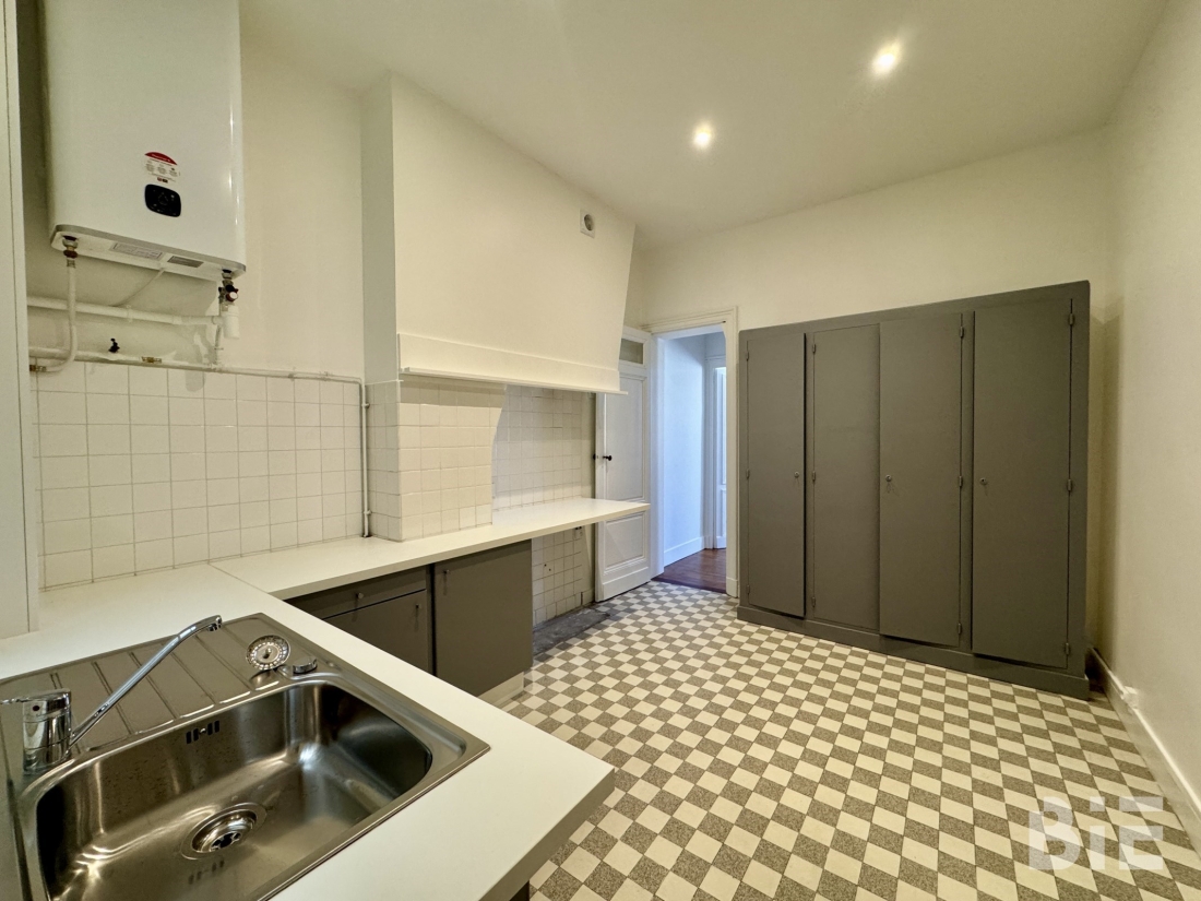 Photo 8 – Location bureaux	BORDEAUX (33000)