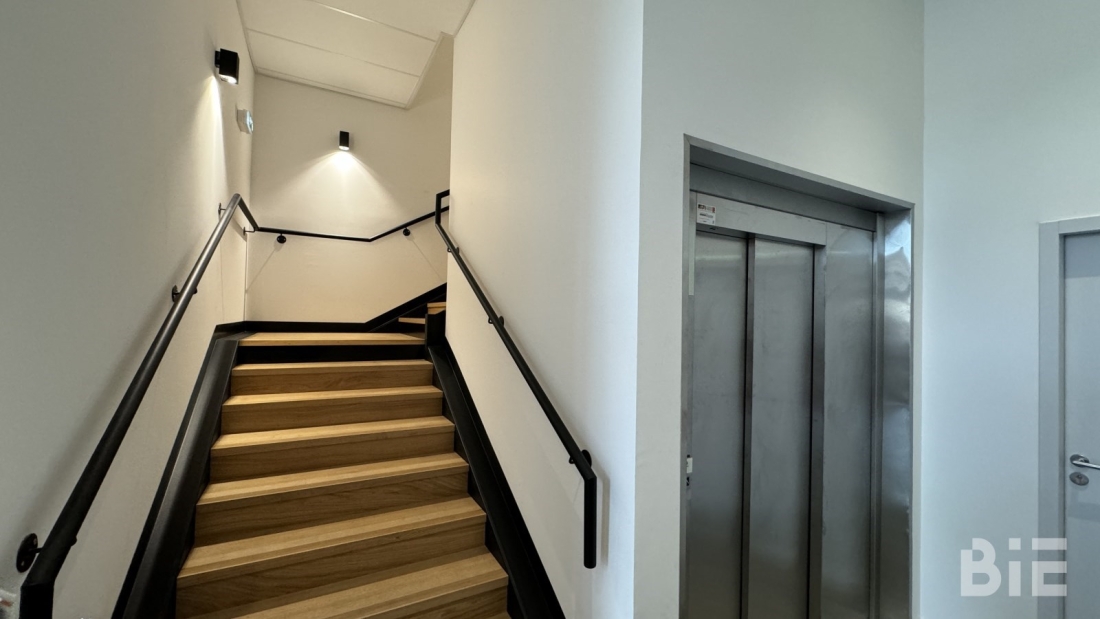 Photo 4 – Vente bureaux	CARBON BLANC (33560)