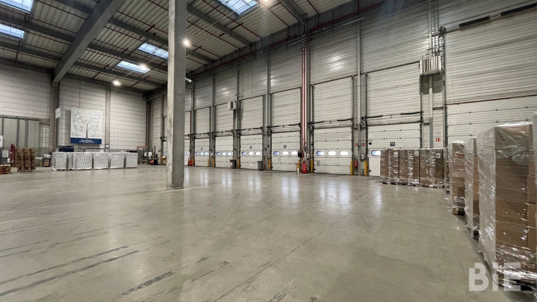 Photo 2 – Location entrepôts / activités	BLANQUEFORT (33290)