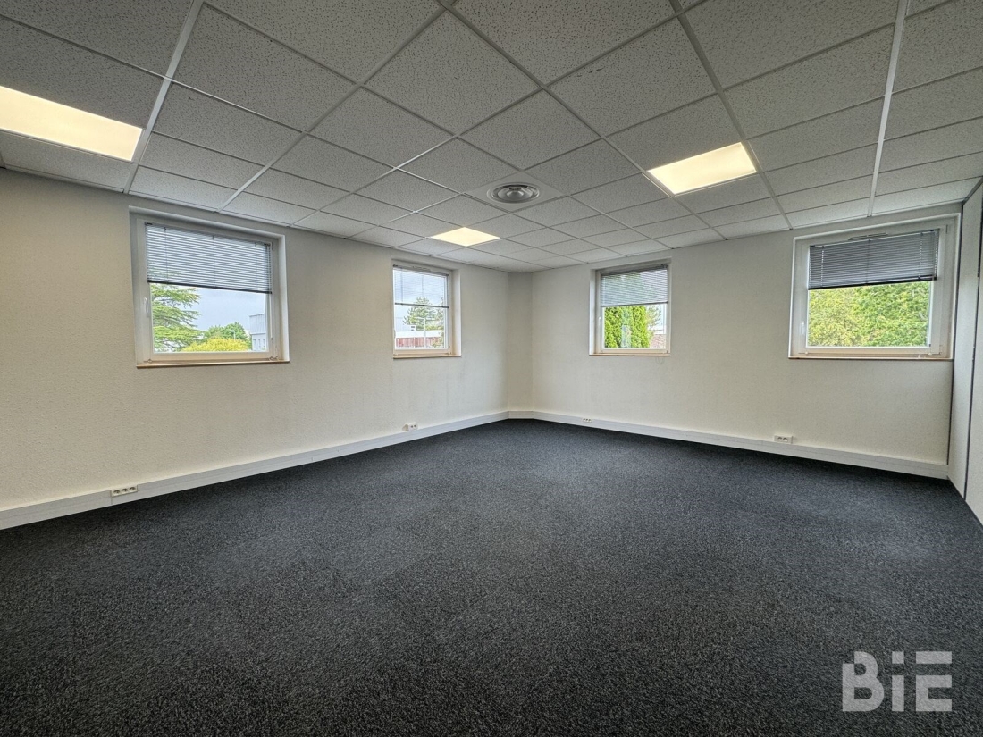 Photo 4 – Location bureaux	MERIGNAC (33700)