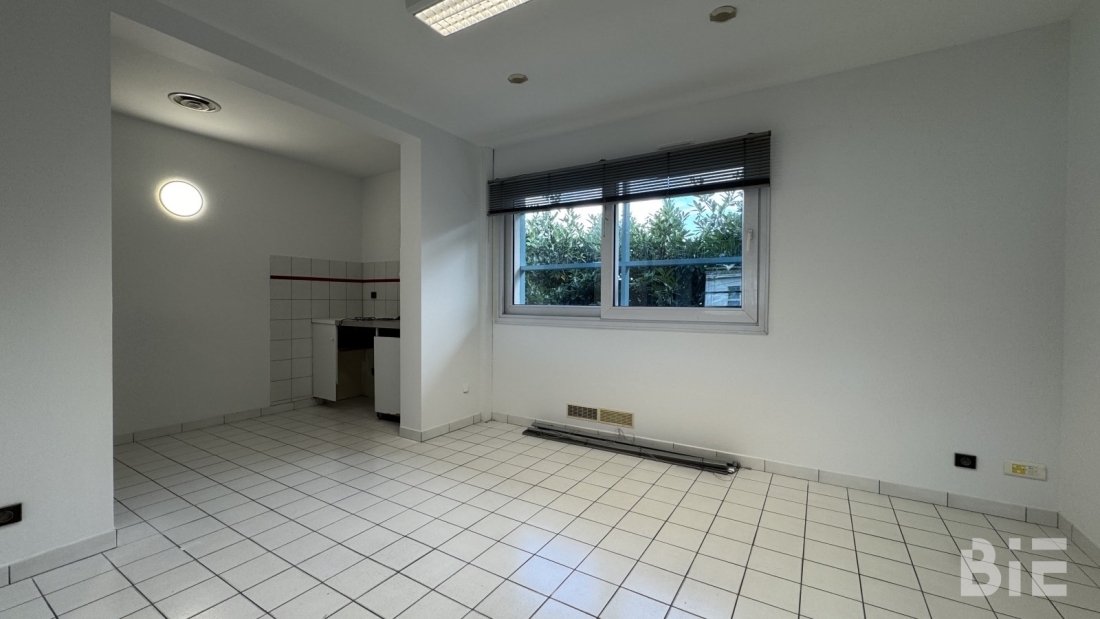 Photo 4 – Vente bureaux	PESSAC (33600)