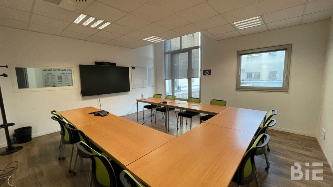 Photo 2 – Location bureaux	PESSAC (33600)