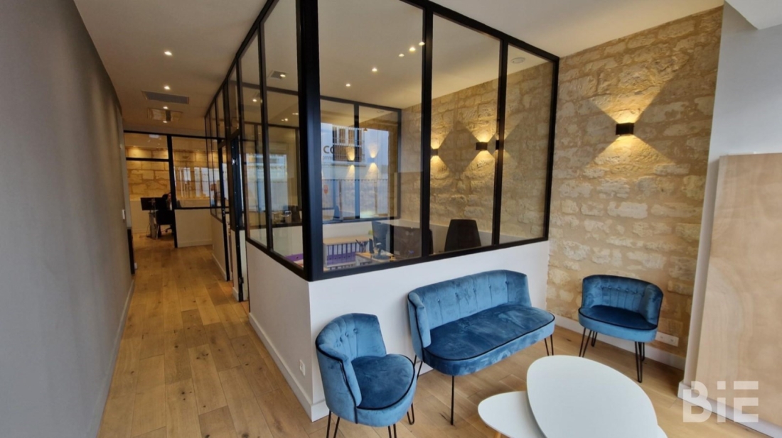 Photo 2 – Location bureaux	BORDEAUX (33000)
