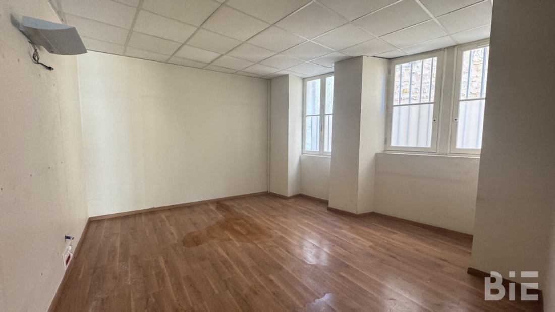 Photo 2 – Vente locaux commerciaux	BORDEAUX (33000)