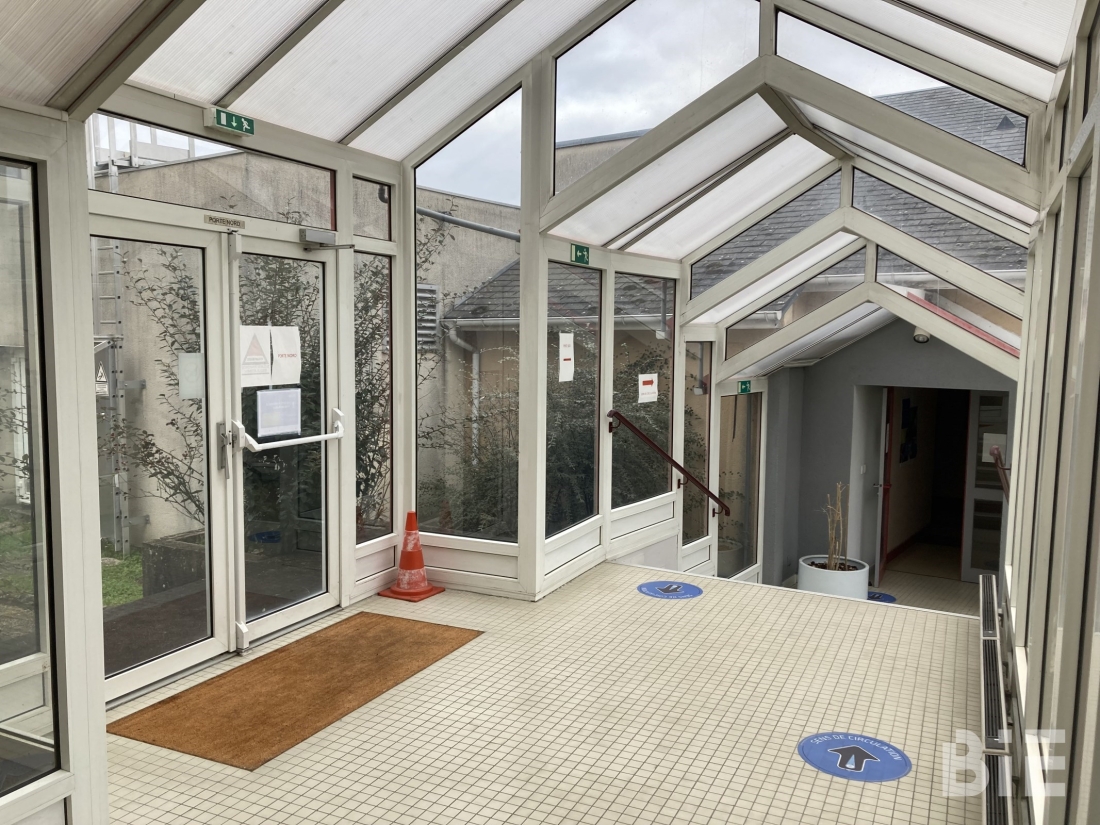 Photo 5 – Vente entrepôts / activités	CHINON (37500)