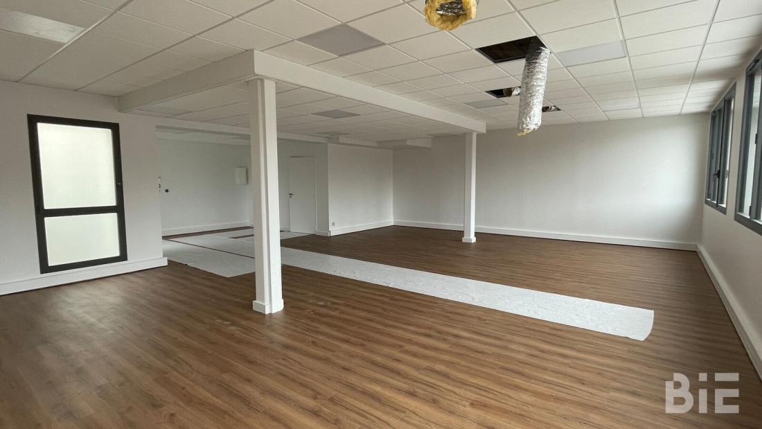 Photo 4 – Location bureaux	BORDEAUX (33800)