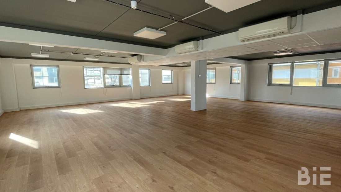 Photo 2 – Location bureaux	BORDEAUX (33000)