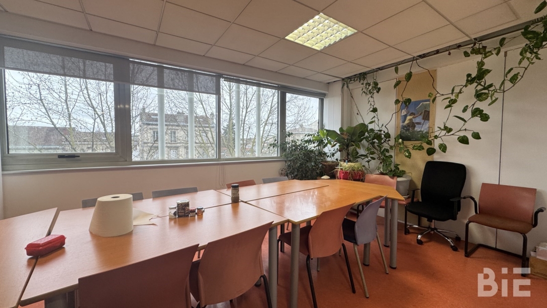 Photo 4 – Location bureaux	BORDEAUX (33000)