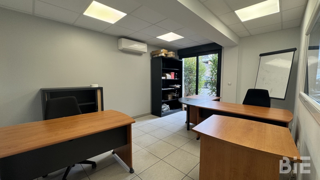 Photo 4 – Vente bureaux	VILLENAVE D'ORNON (33140)