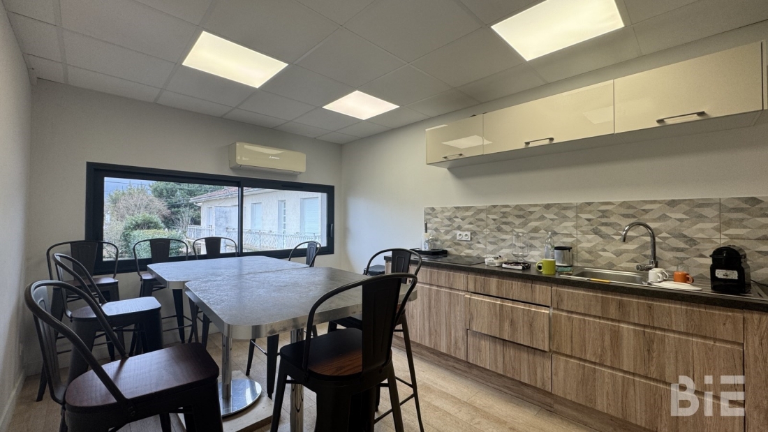 Photo 5 – Vente bureaux	VILLENAVE D'ORNON (33140)