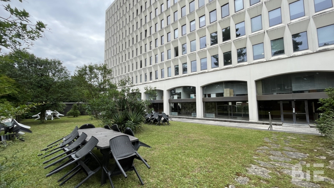 Photo 2 – Location bureaux	BORDEAUX (33200)