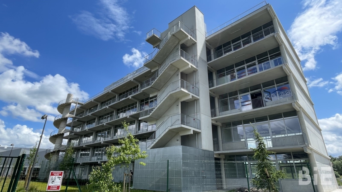 Photo 2 – Location bureaux	VILLENAVE D'ORNON (33140)