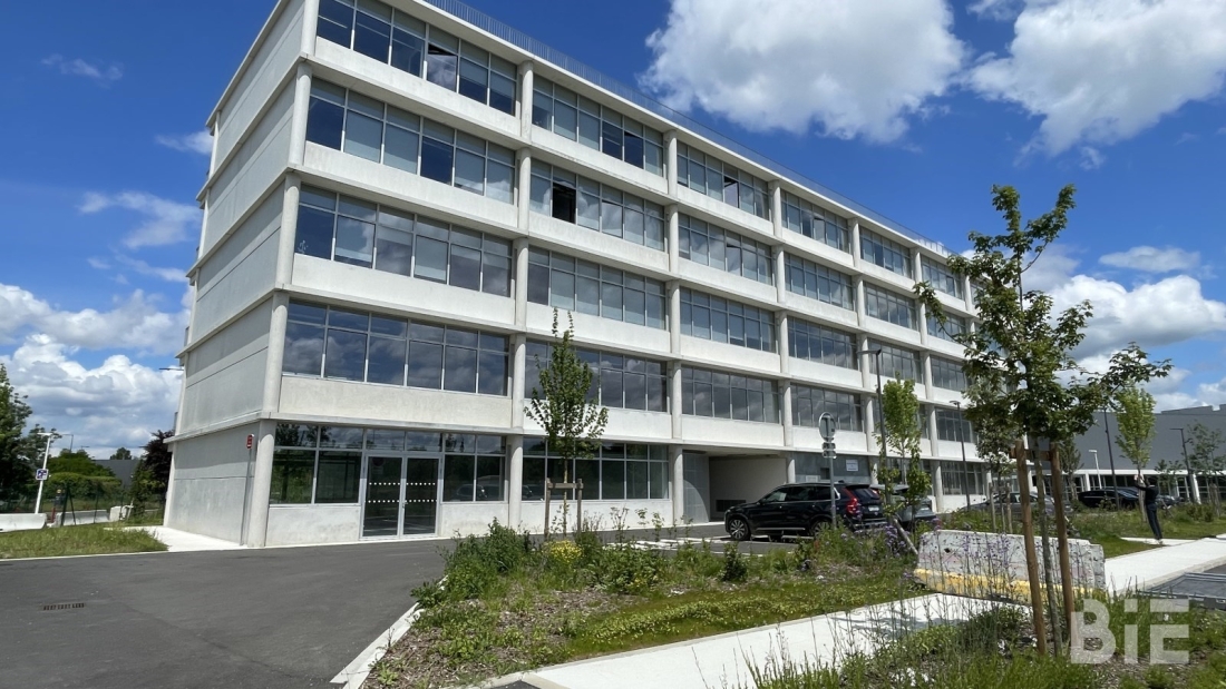 Photo 1 – Location bureaux	VILLENAVE D'ORNON (33140)