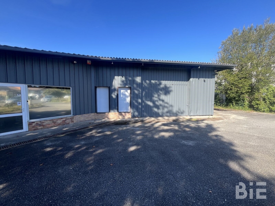 Photo 8 – Location entrepôts / activités	GRADIGNAN (33170)