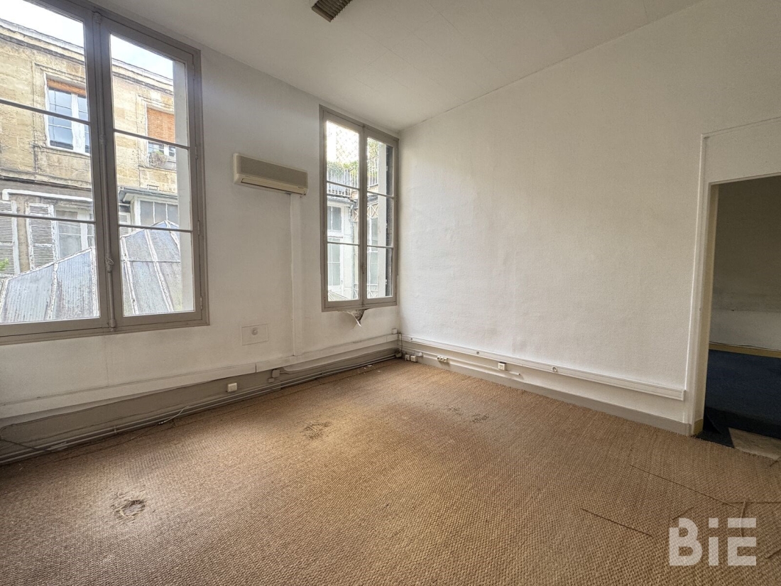 Photo 3 – Vente bureaux	BORDEAUX (33000)