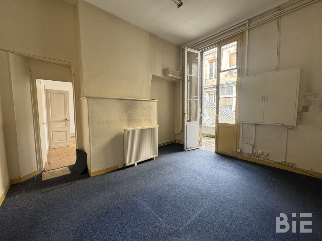 Photo 5 – Vente bureaux	BORDEAUX (33000)