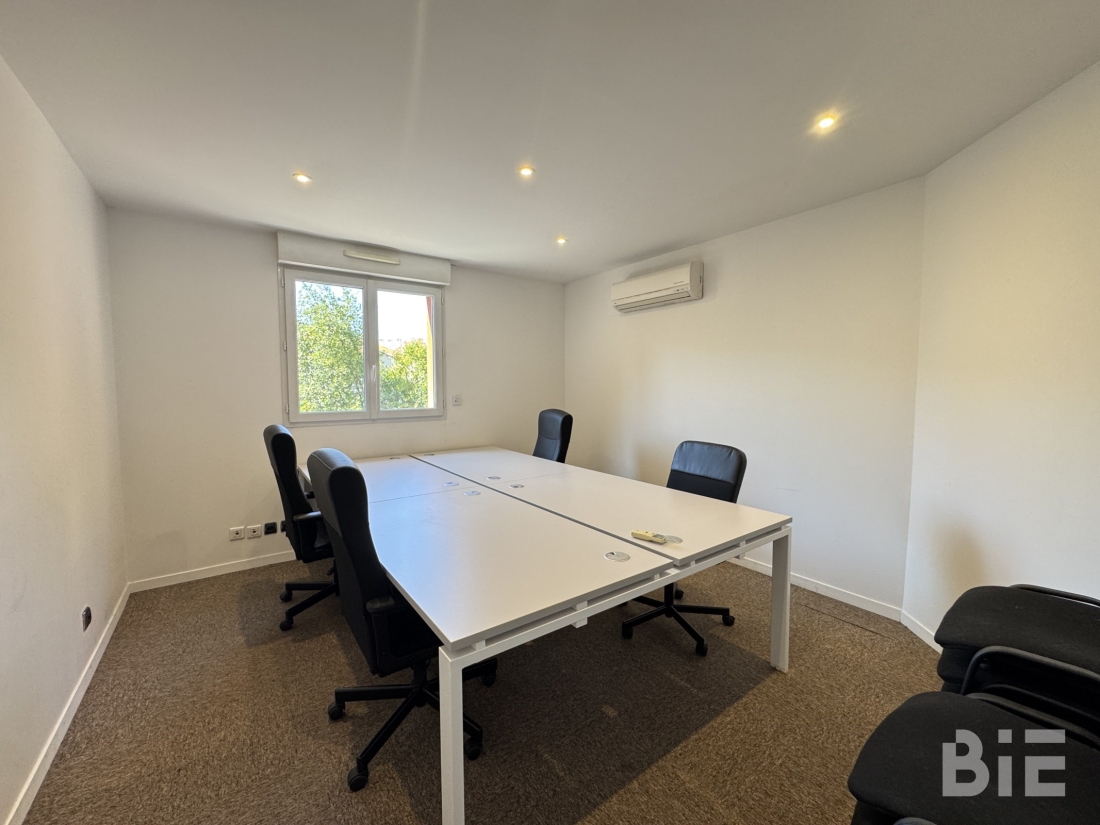 Photo 6 – Vente bureaux	LE BOUSCAT (33110)