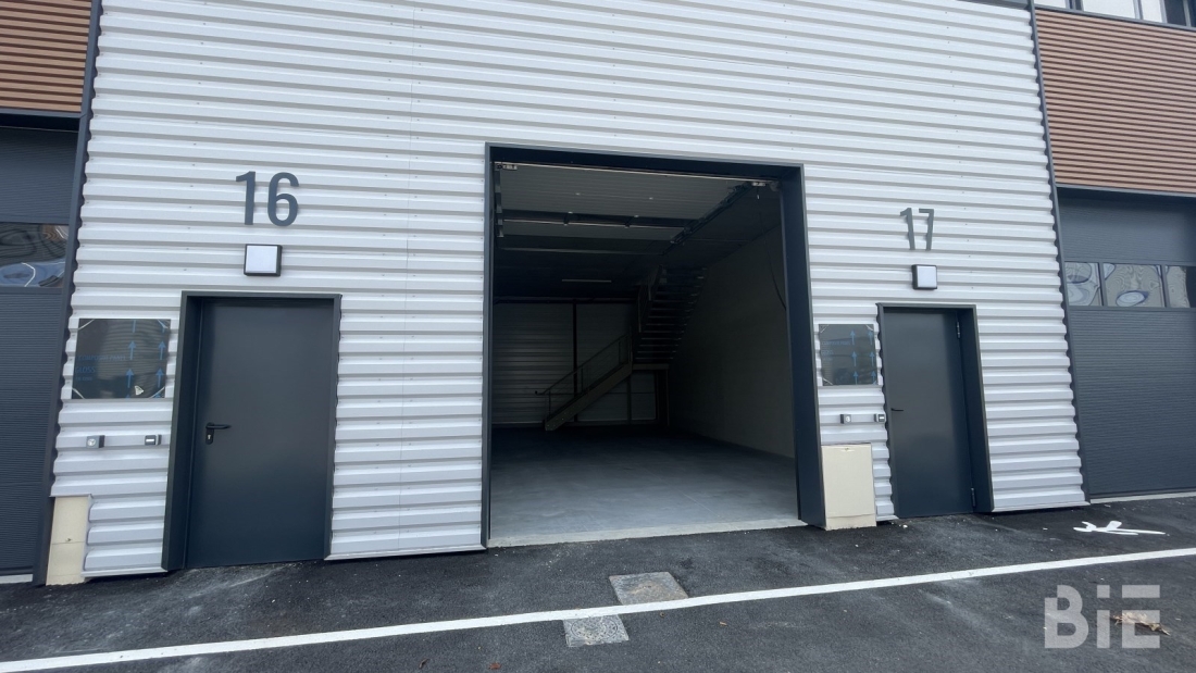 Photo 3 – Location entrepôts / activités	GRADIGNAN (33170)