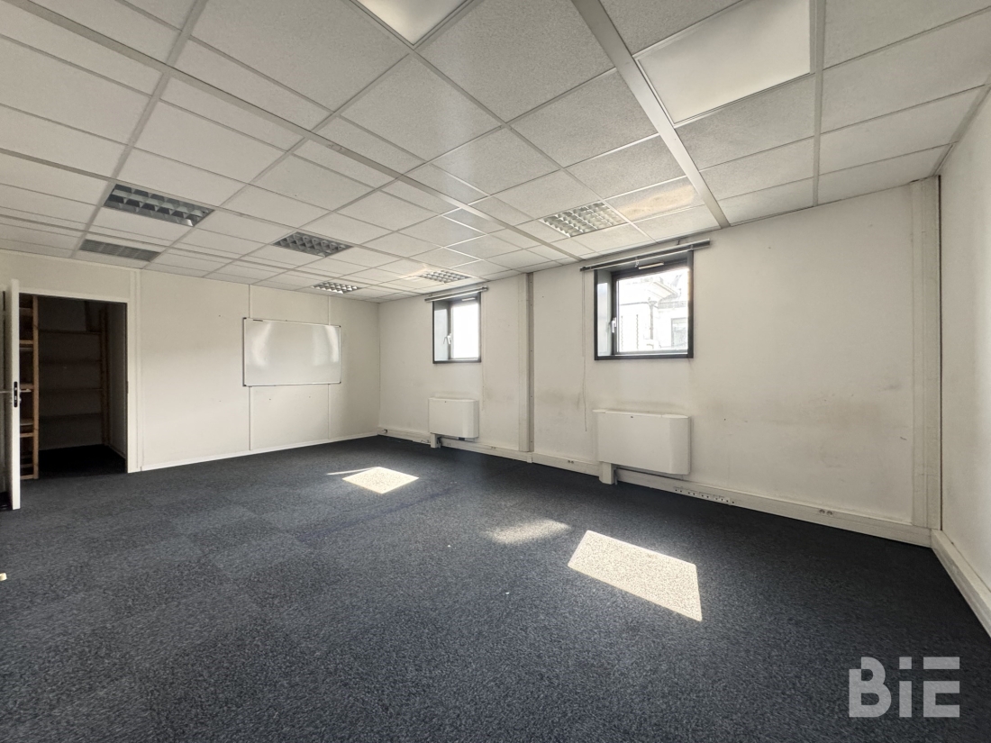 Photo 5 – Location bureaux	BORDEAUX (33800)