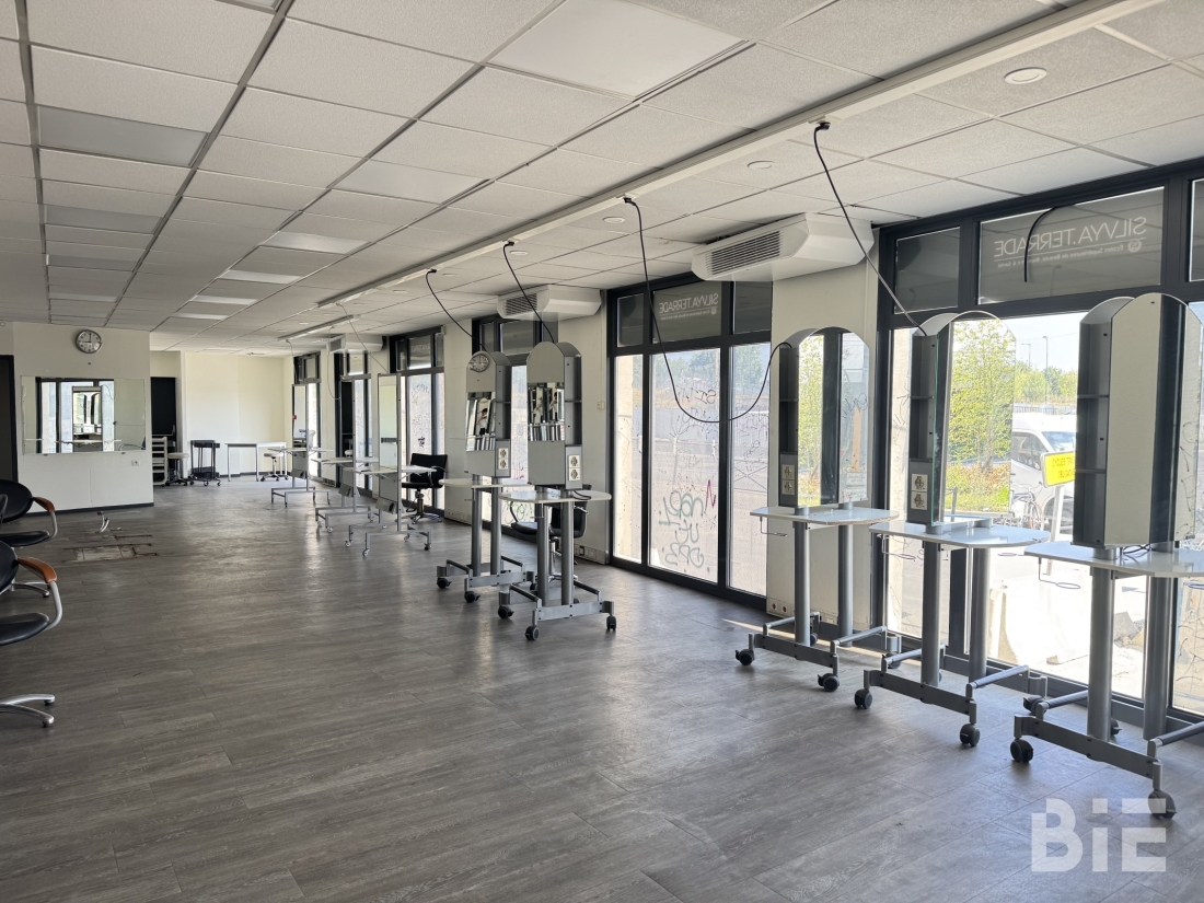 Photo 9 – Location bureaux	BORDEAUX (33800)