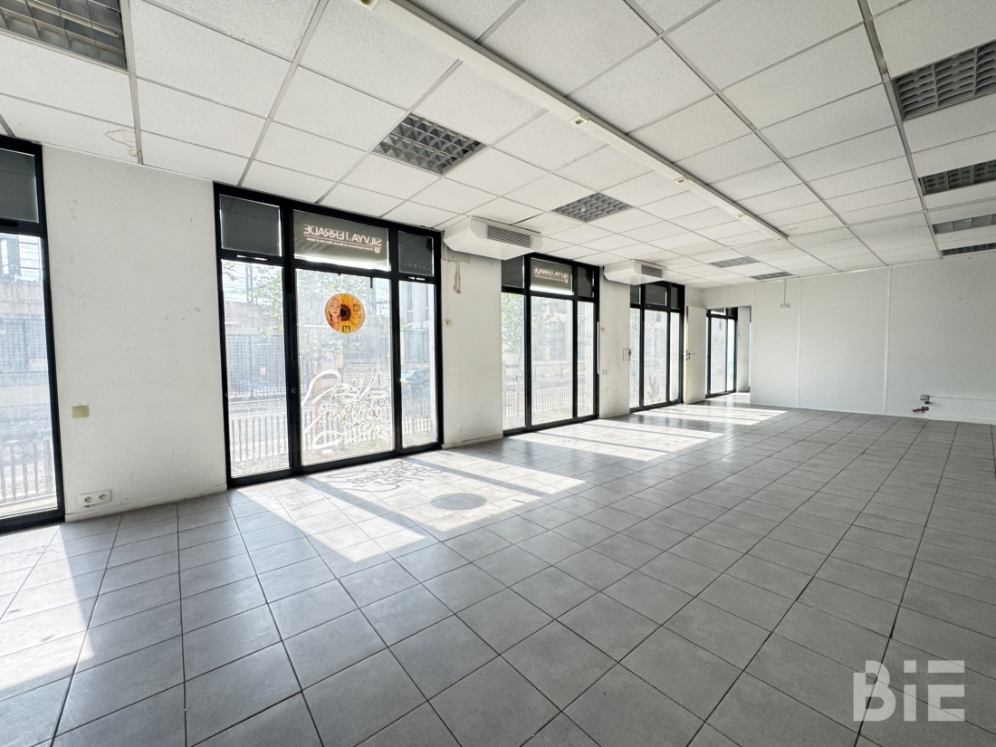 Photo 3 – Location bureaux	BORDEAUX (33800)