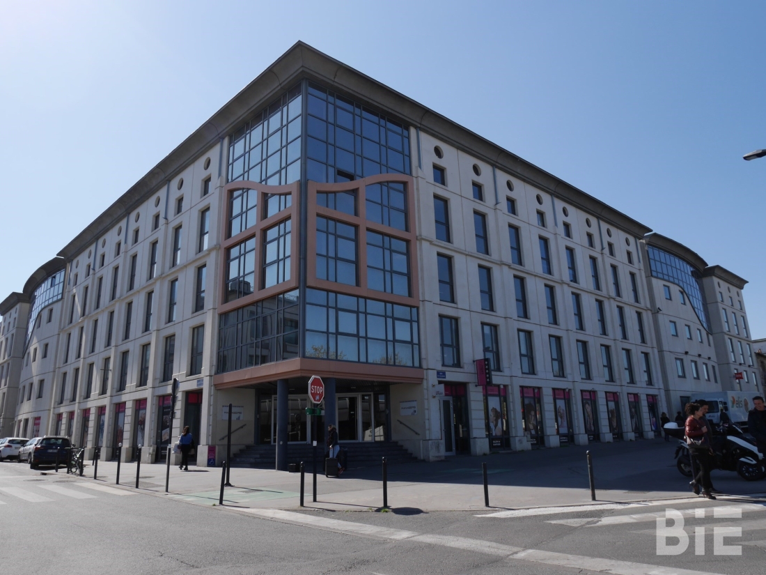Photo 1 – Location bureaux	BORDEAUX (33800)