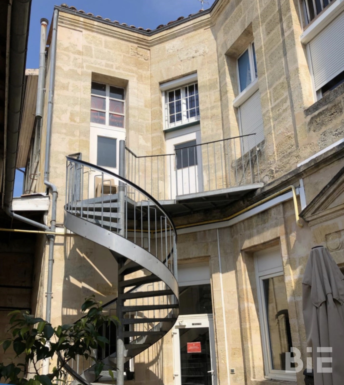 Photo 2 – Vente bureaux	BORDEAUX (33800)