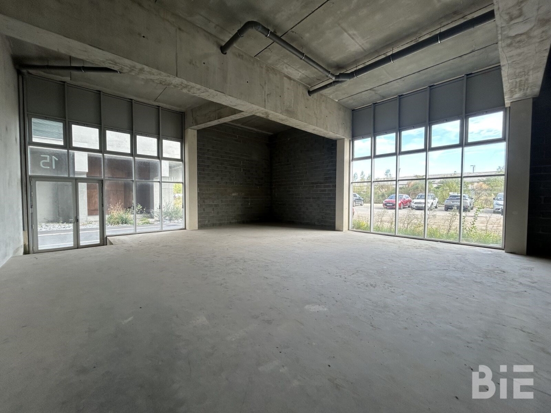 Photo 3 – Vente entrepôts / activités	BORDEAUX (33100)