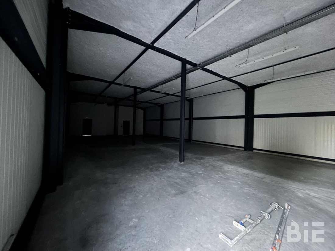 Photo 7 – Location entrepôts / activités	GRADIGNAN (33170)