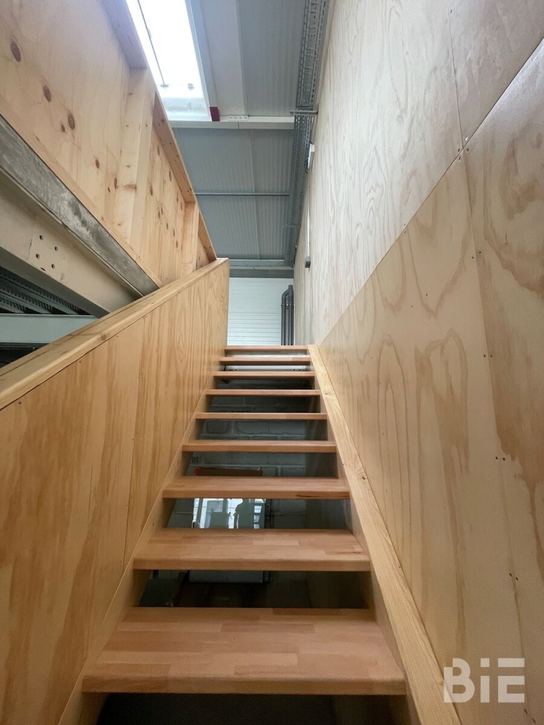 Photo 5 – Location entrepôts / activités	BEGLES (33130)