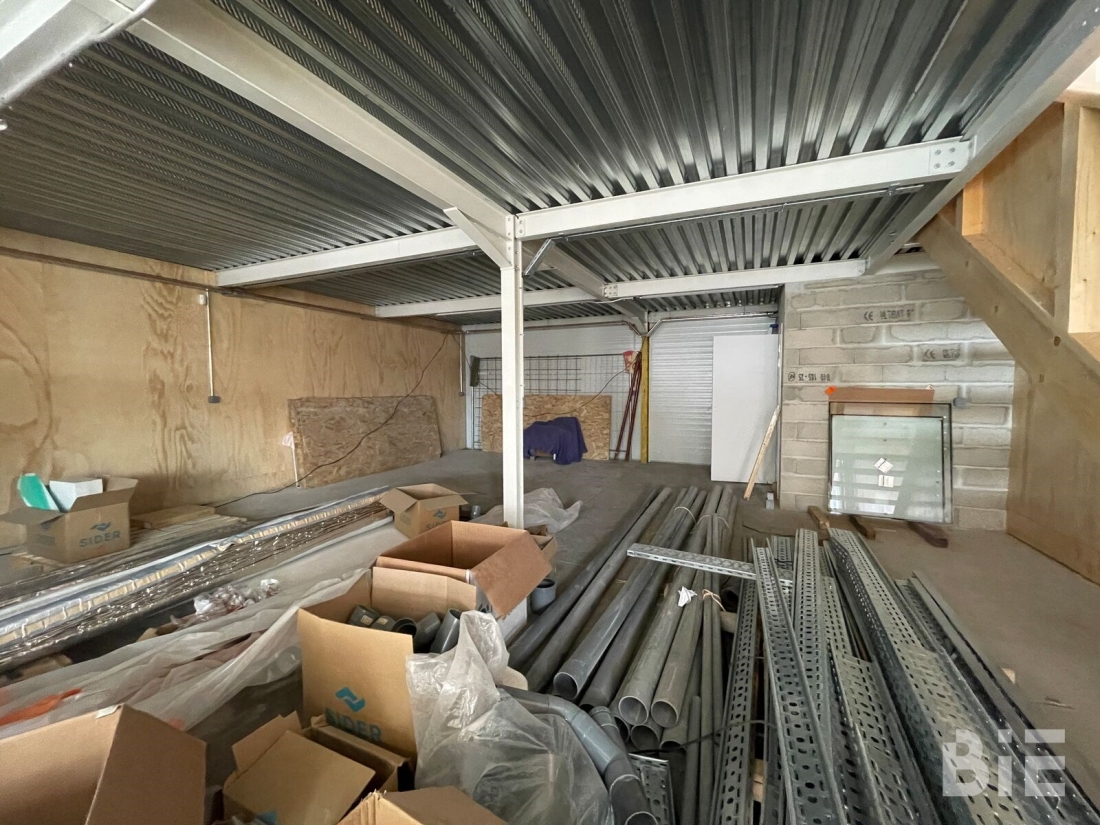 Photo 9 – Location entrepôts / activités	BEGLES (33130)